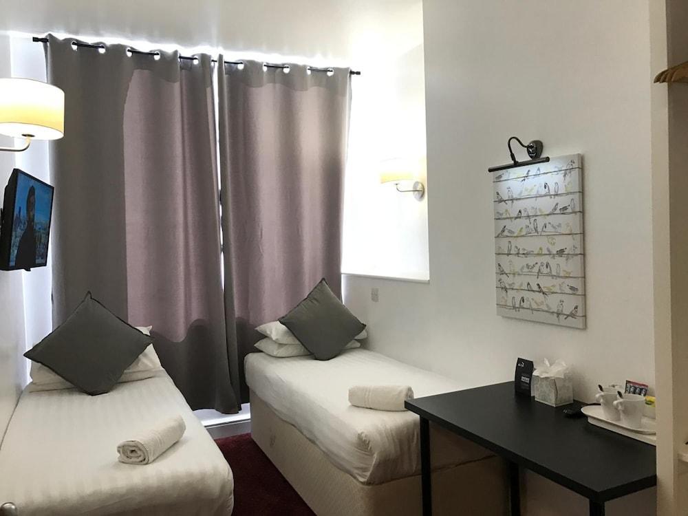 Grand Concerto Hotel 4*